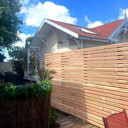 Charmante Maison-chalet, Velos Et Jacuzzi ארסשון